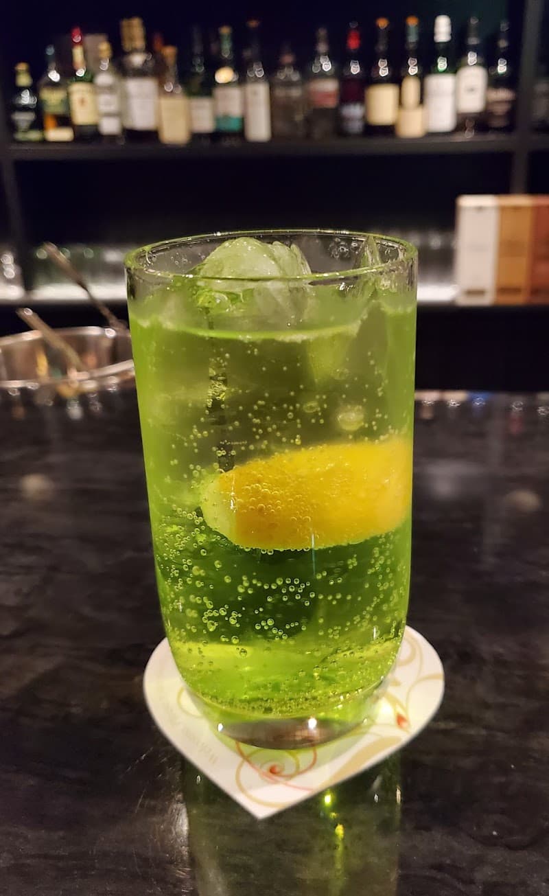 bar GAKUの店内・料理の写真 2枚目