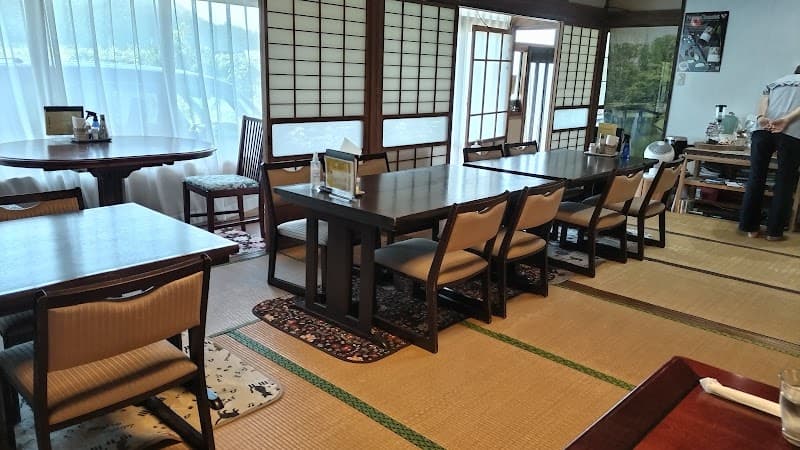 WINE &CAFE Veraison ヴェレゾン