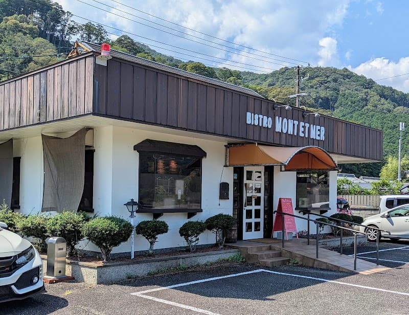 ビストロ モンテメールの店内・料理の写真 1枚目
