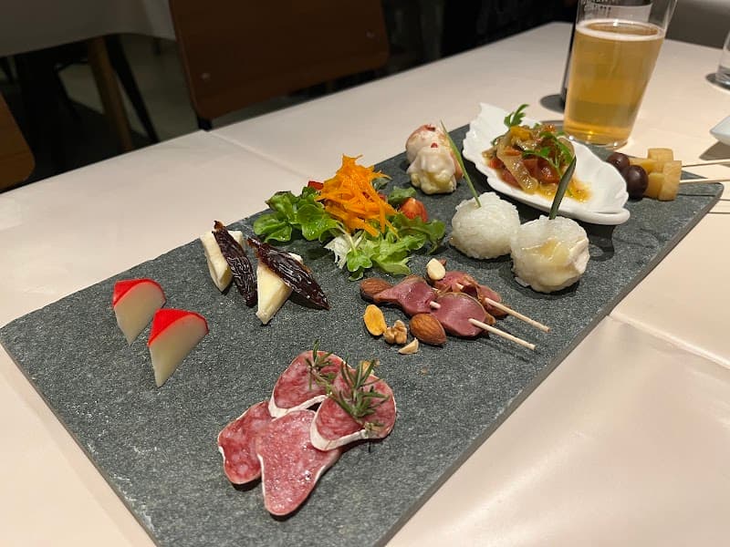 ドニズバーの店内・料理の写真 3枚目