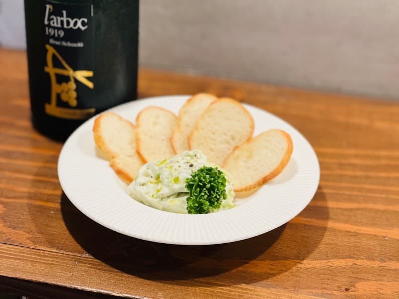ワインビストロ路地裏の店内・料理の写真 2枚目
