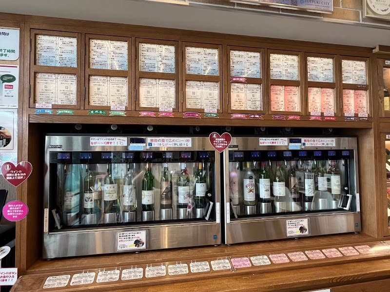 駅中ワインサーバーの店内・料理の写真 3枚目