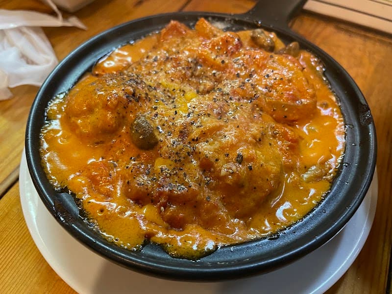 鶯谷ビストロ酒場五感の店内・料理の写真 3枚目