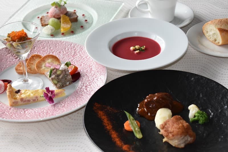 フレンチレストラン Premierの店内・料理の写真 2枚目