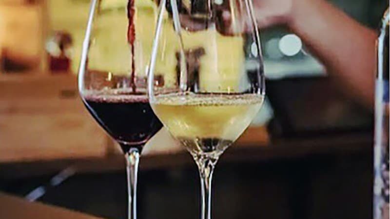 LUCE Wine&Tapasの店内・料理の写真 2枚目