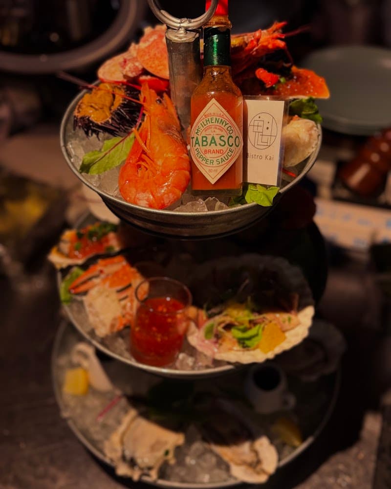 福島 牡蠣と肉たらし ビストロKAIの店内・料理の写真 3枚目