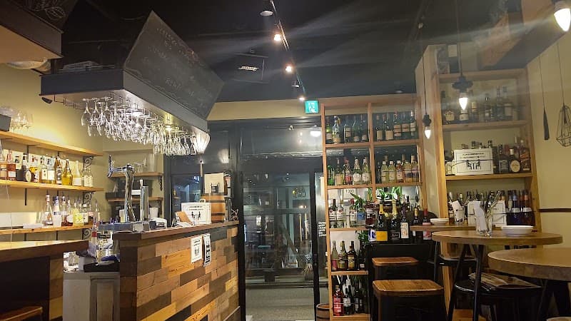 木倉町バル ランプの店内・料理の写真 3枚目
