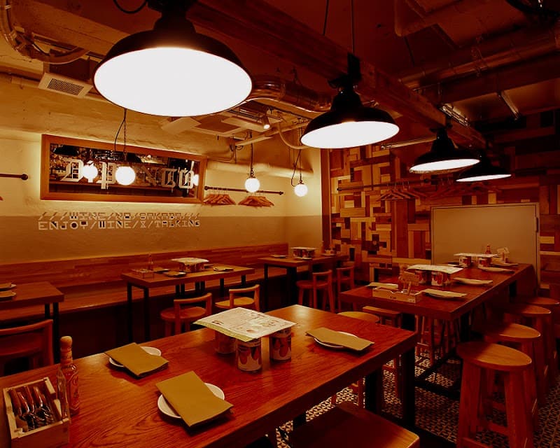 ワインの酒場。ディプント上野御徒町店