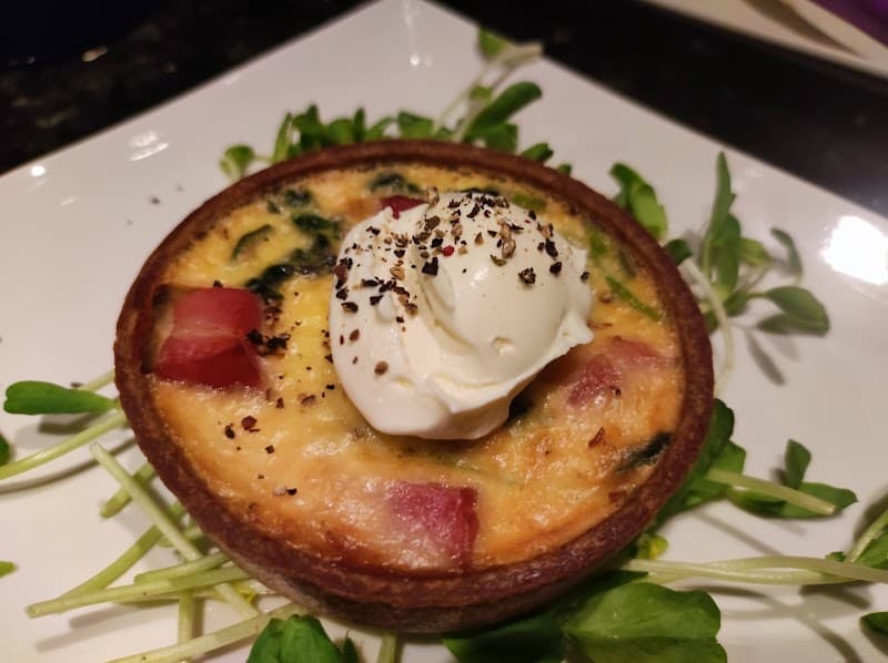ERIC WINE BARの店内・料理の写真 2枚目