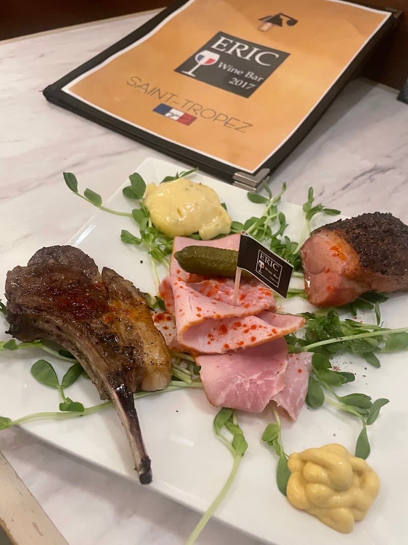 ERIC WINE BARの店内・料理の写真 3枚目