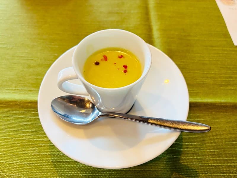 ヴィルセゾン卯の店内・料理の写真 3枚目
