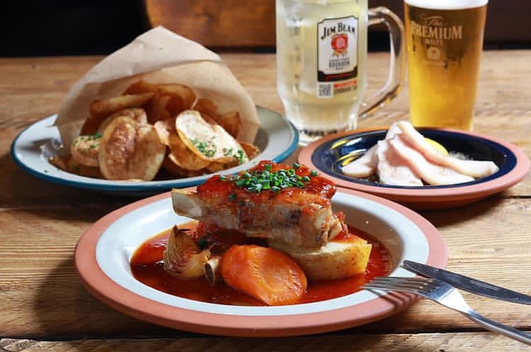 燕三条BLASTMAN DINERの店内・料理の写真 2枚目