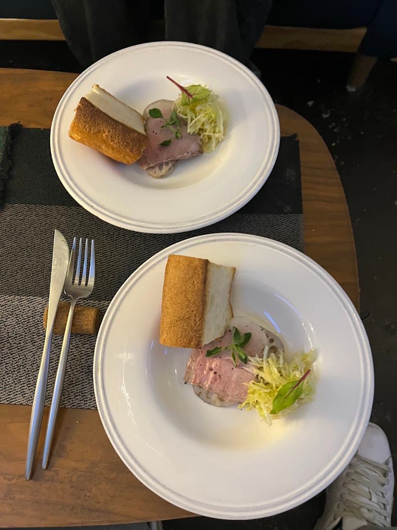 ビストロ ハレルヤの店内・料理の写真 2枚目
