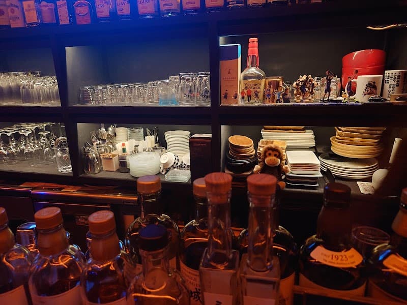 relaxing bar Voyageの店内・料理の写真 3枚目