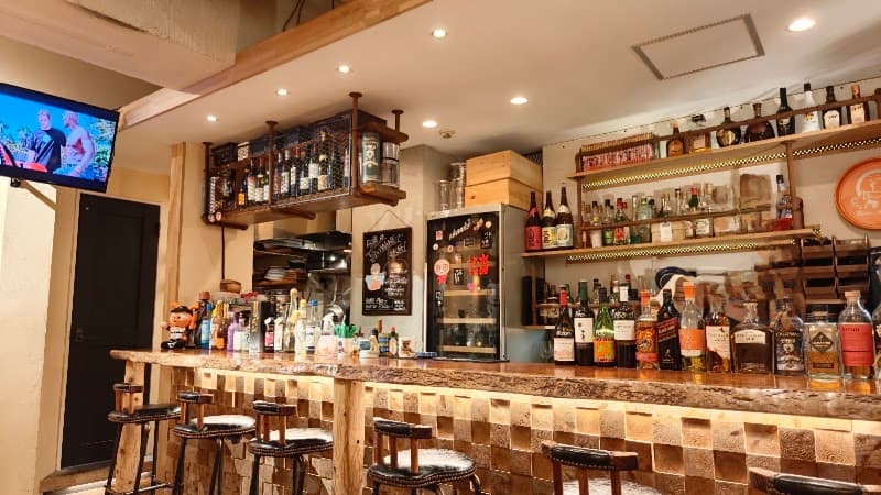 WINE＆BAR CROSSROADの店内・料理の写真 2枚目