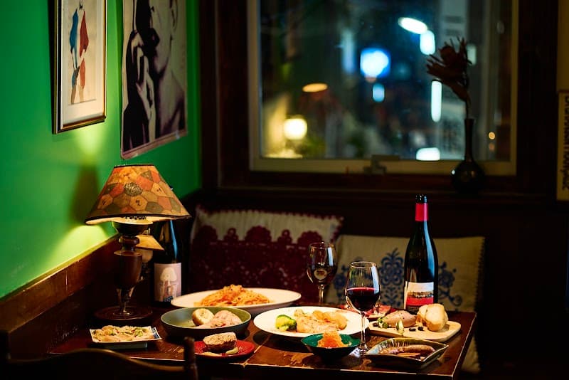 ワイン酒場やかんの店内・料理の写真 2枚目