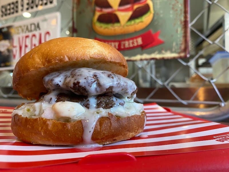 BUUU'S BURGER フードコートの店内・料理の写真 2枚目