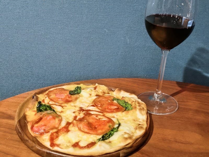 Wine＆Bar CORKS ワイン バー コルクス 西荻窪の店内・料理の写真 2枚目