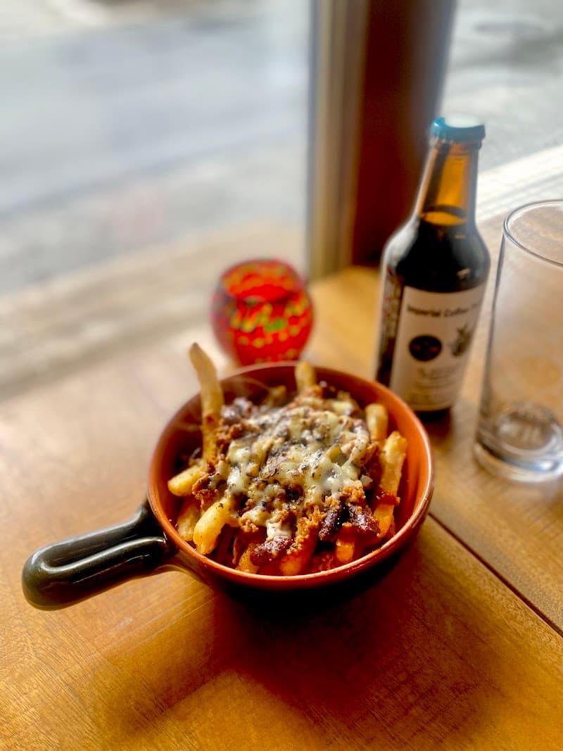 As it. -Craft Beer & Vintage Clothing-の店内・料理の写真 2枚目