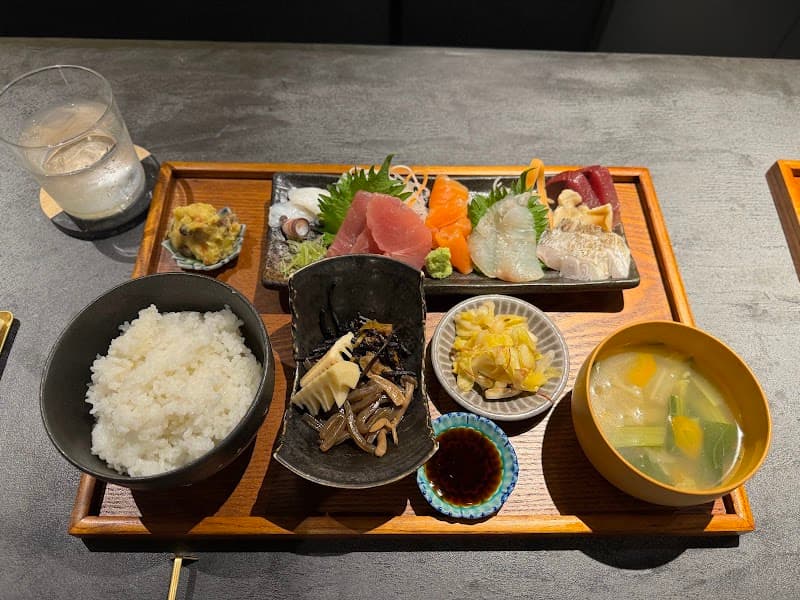 セツナウタ 元住吉の店内・料理の写真 2枚目