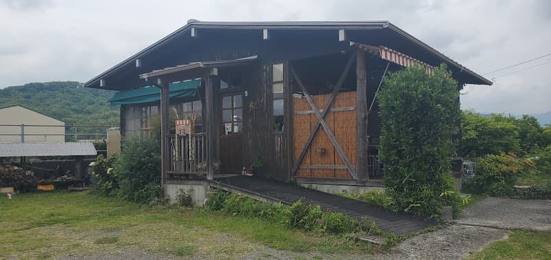 アジア食堂 歩屋の店内・料理の写真 3枚目