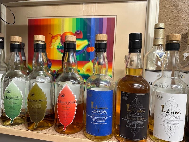 WINE BAR & CELLAR CONCOMBREの店内・料理の写真 2枚目