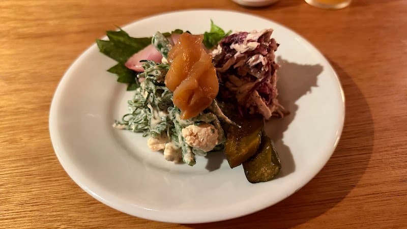 ブイプラス 西早稲田の店内・料理の写真 3枚目