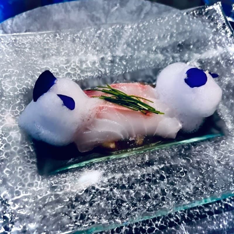 SESERAGI 炭火酒家の店内・料理の写真 2枚目