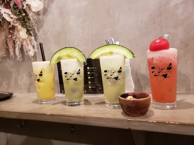 路地裏サワーの店内・料理の写真 2枚目
