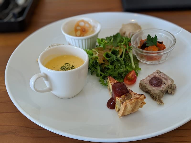 assiette(完全予約制・二部制)の店内・料理の写真 3枚目