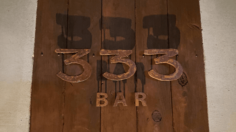 BAR 333 (バーバーバー)の店内・料理の写真 3枚目