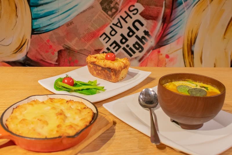 ＰＥＮＫＥ ＢＡＲ＆ＢＩＳＴＲＯの店内・料理の写真 3枚目
