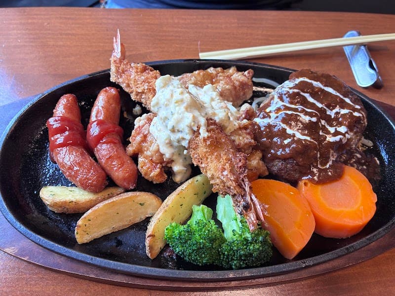 ステーキビストロ Waltz（ワルツ）の店内・料理の写真 3枚目