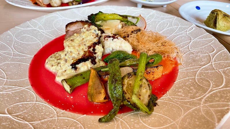 俺ンチノフレンチ 欧風ビストロ 三代目 春夏秋冬の店内・料理の写真 2枚目