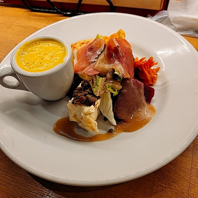 ビストロ ニコラの店内・料理の写真 3枚目