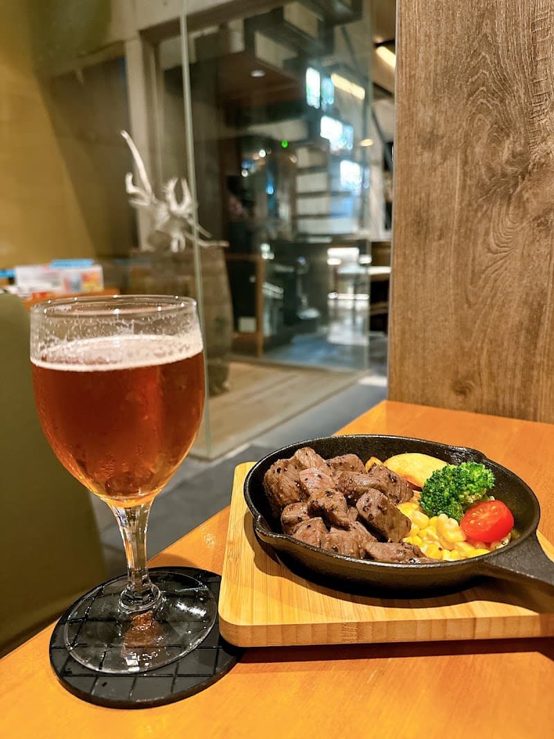Bar ALT ﾊﾞｰｱﾙﾄの店内・料理の写真 2枚目