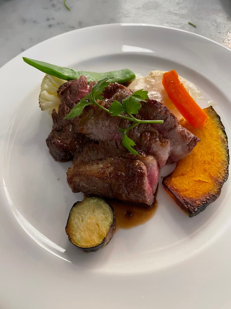ブラッスリー シュル ル リバージュの店内・料理の写真 3枚目