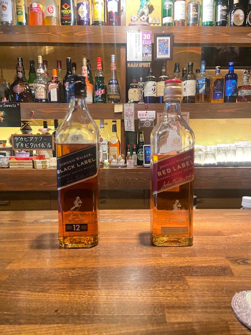 無国籍料理&BAR ETOILE