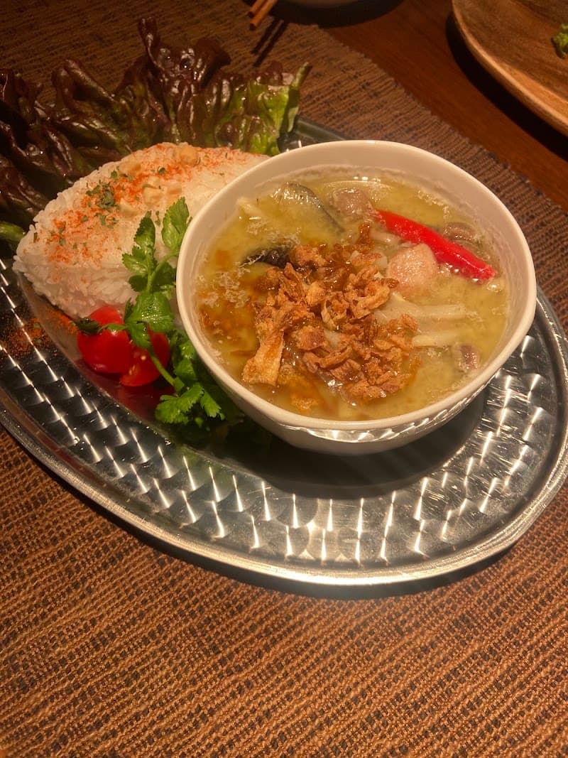 無国籍料理＆BAR ETOILEの店内・料理の写真 3枚目