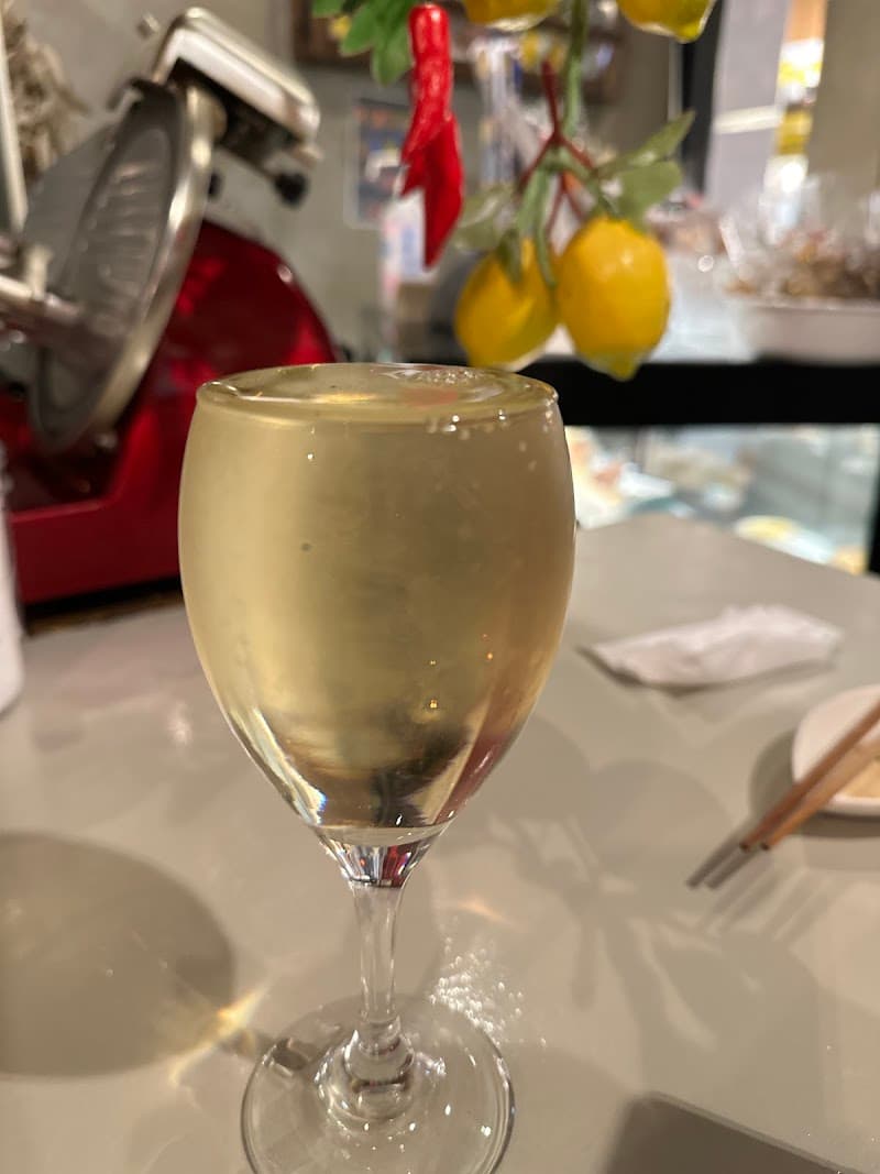 Italian Bar CIAO（イタリアンバー チャオ）の店内・料理の写真 3枚目