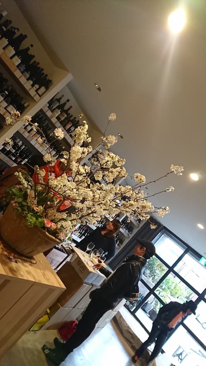 R the wine shopの店内・料理の写真 3枚目