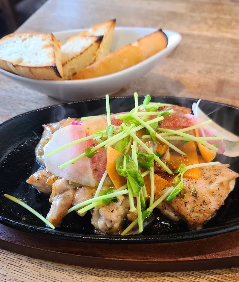 CAFE&WINE DINING RAINBOWの店内・料理の写真 2枚目