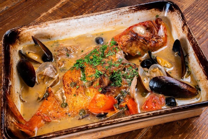 豊洲直送魚介×イタリアン トラットリア コラーレの店内・料理の写真 2枚目