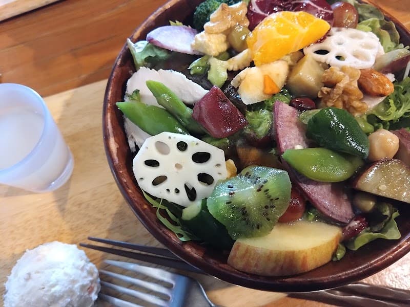 @Home Dining Salve [アットホームダイニング サルヴェ]の店内・料理の写真 2枚目