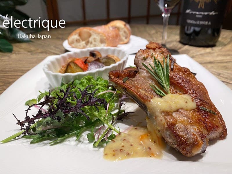 Electrique, Cafe, Brasserie, Saloon.の店内・料理の写真 2枚目