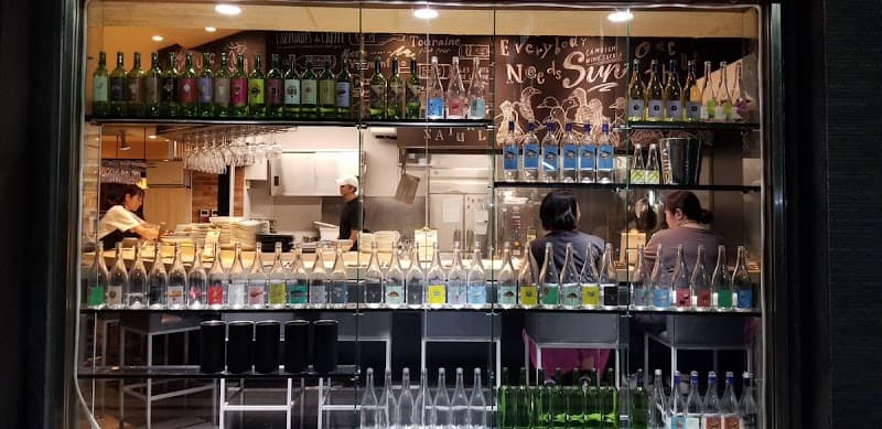 鴨一ワイン酒場 SUN