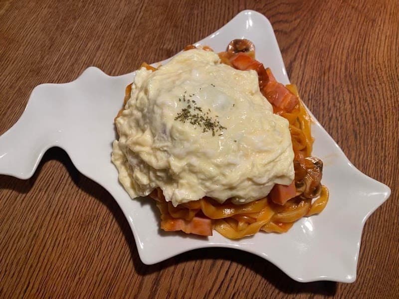 バル ハルヤ （カフェハルヤ）の店内・料理の写真 2枚目