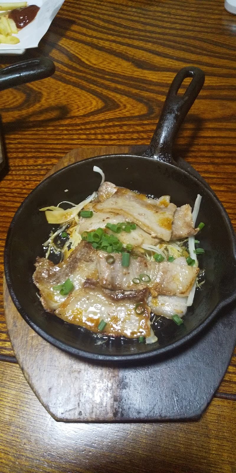 炉ばた焼びすとろの店内・料理の写真 3枚目