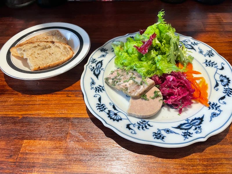 ビストロサトーサトーの店内・料理の写真 2枚目