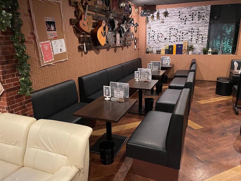 Re:Birth （リバース)の店内・料理の写真 2枚目